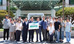 구미농협, 3년째 구미시장애인종합복지관에 복지기금 전달