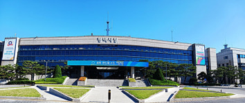 평택시, 악성 민원 그만 평택시 홈페이지 직원 이름 비공개