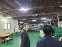 인천시의회 산경위, 소공인 작업현장 방문해 지원방안 모색