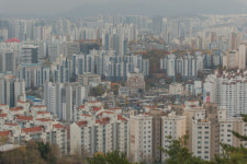 전국 아파트값 2주 연속 하락… 서울도 상승폭 축소