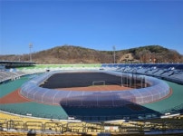 파주스타디움 육상트랙에 동계 러닝구장 개장