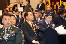 인천 동구 김찬진구청장, 재향군인회로 부터 공로휘장 수상