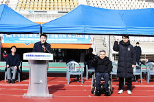 화성특례시의회, 제17회 화성특례시장기 생활체육 축구대회 참석…시민 중심의 건강한 체육문화 조성 다짐