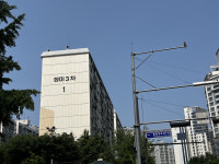 [정비사업탐방] 주공5단지 넘어설 수 있을까…잠실 대장급 재건축 장미아파트 전망은?