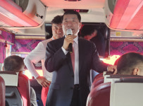 [포토] 백경현 구리시장 구리시골목상인연합회, 강화풍물시장 선진시장 견학 격려
