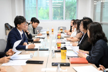 이민근 안산시장, 해솔중학교서 과밀학급 해소 등 현안 논의   