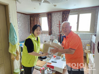 서산시 동문2동 주민자치회, 시원한 물김치와 생필품 나눔 봉사 실시