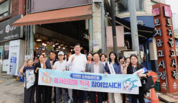 이영훈 인천 미추홀구청장, 추석 앞두고 전통시장 방문…지역경제 활력 불어넣어