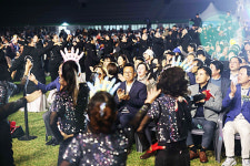 평택시의회, 통합 30주년 기념 EVERYONE 축제 참석…시민과 함께한 화합의 시간