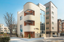 [양천구 포토] 양천구, 신정4동 양목경로당 30년 만에 새단장…23일 개소식 열고 운영 재개   