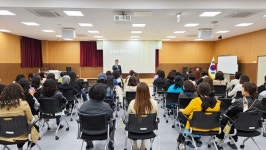 경상북도교육청연수원, '몸마음챙김' 운영…'스트레스 해소·조직 활력'