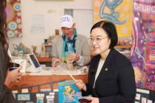 중동發 충격 현장 점검…한성숙 장관, 경남 찾아 업종별 대응 점검