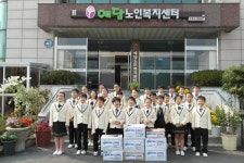 장성 동화초, 예담노인복지센터에 직접 키운 고구마 기부