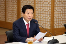 안상수 창원시장, 부영 가포뒷산 임대주택 제안 비판...자연경관 보존해야