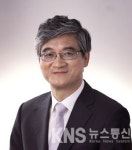[동정]홍덕률총장, 홍콩방문 학생격려ㆍ기업협력 강화 논의
