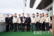 구미시, 2017년 2월의 기업 ㈜에스케이씨코오롱피아이선정