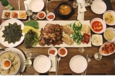 온천의 명소 유성 맛집, 남녀노소 좋아하는 족발&보쌈 청와삼대