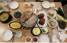 대전 대표적 핫 플레이스 유성구 맛집, 남녀노소 모두의 입맛을 사로잡은 대전3대천왕 족발 늘솜족발보쌈