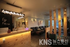 힐링 데이트 코스 더사뿐 신촌점, 화이트데이 이벤트 진행