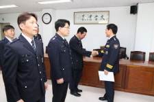 함양署, 13명  인사 단행