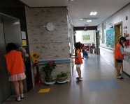 경산시 하양초등학교, 학부모와 함께 요양원 봉사