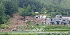 [속보4] 청주시 미원면 옥화리 산사태… 컨테이너 매몰 사망자 1명  발생