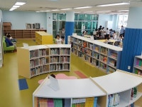 경산시립장산도서관, 시민들의 관심 속에 임시개관