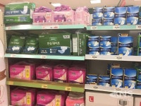 [현장스케치] 전주 상점가, 부작용 논란 릴리안 생리대, 다 빼