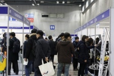 HI-TECH KOREA 2018 개최...  5개 전시 구성, 선진 기술 한자리에