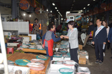 송숙희 사상구청장, 전통시장 상인 격려