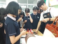 천안시 서여중 살아있는 직업인 멘토의 날 운영