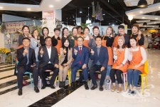구미 선산봉황시장 청년몰 개장식…21개 점포 입점 완료