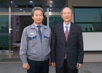 박재규 경남대총장, 방위산업 전문업체 영풍전자(주) 방문