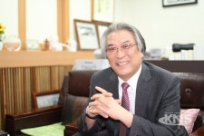 [인터뷰] 최주환 월평종합사회복지관장 범죄없는 지역사회 만들기에 앞장