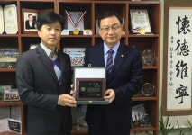 박기열 서울시의원, 연세대학교 재활학교 감사패 수상