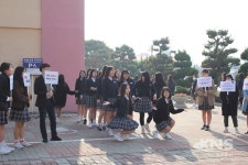 청주 중앙여중, 즐거운 학교생활 조성 춤추는 등굣길 운영