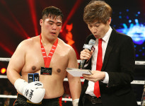 [MAX FC 포토] 동탄의 별 류스타 귀여움 폭발, 류기훈은 컨닝중!