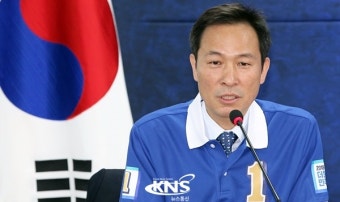 [KNS포토] 인사말하는 우상호 더민주 공동선대위원장