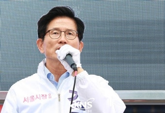 [KNS포토] 신도림 유세 나선 김문수 자유한국당 서울시장 후보