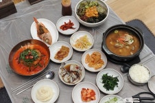 통영 여행 일번지 이순신 공원에서 만나는 별미, 엄마손해물뚝배기 맛집