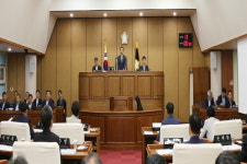 통영시의회, 제188회 제1차 정례회 4일 개회