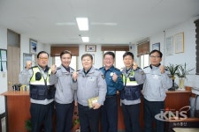 진안경찰서 이연재 서장, 가출인 신속 발견한 직원에 유공 표창