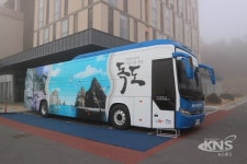 수원광교박물관에 가면 달리는 독도 홍보 버스를 체험 가능