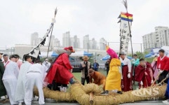 용인시 수지구,  독바위 줄다리기 축제 400여명 참여