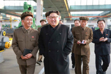 김정은, 3월16일공장 현지지도..현대적 자동차공업 창설·개건 지시