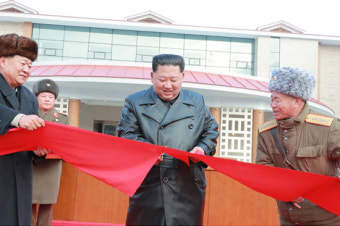 김정은, 양덕온천문화휴양지 준공식 참석...김영남.김기남 등 원로들도 참석