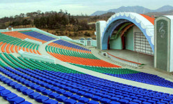 북, 사리원청년야외극장 새로 건설