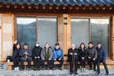 비전향 장기수 평화쉼터에 오다