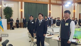 민주노총 만난 이 대통령, 