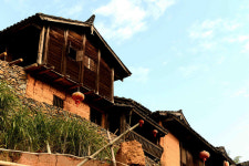 中 이색 마을 탐방… 천년 동안 모기가 없는 마을, 왜일까?